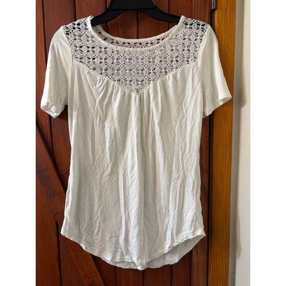 Old Navy Tops - Old Navy Womens White Crochet Lace Yoke Short Sleeve Knit Top Blouse XS
